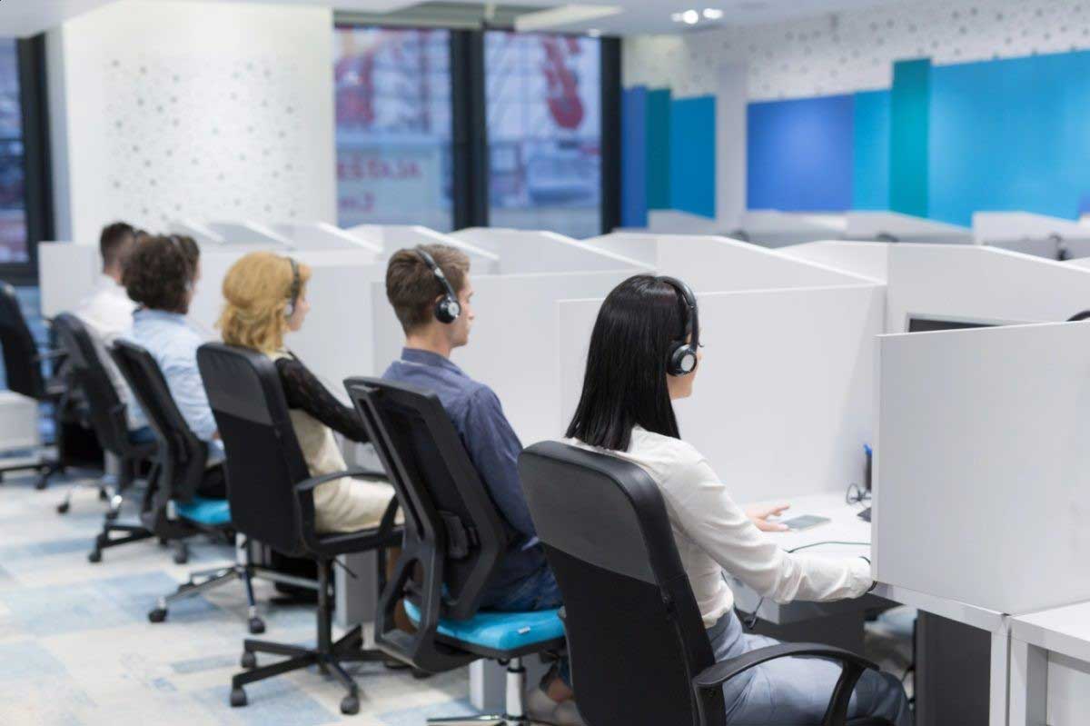 Call Center Representatives - Xcentric